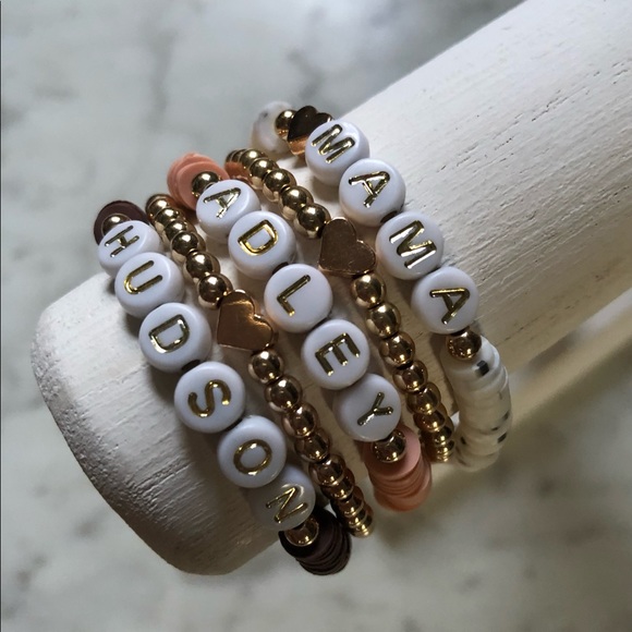 Personalized custom beaded bracelet/ heishi 6mm clay beads - Picture 2 of 16
